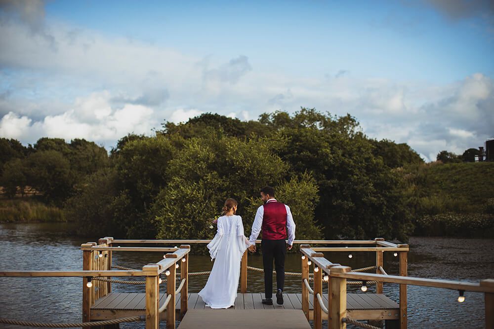 Heather_Birnie_Bargoed_Ysgubor_Weddings_067.jpg
