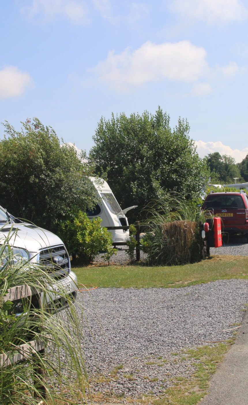 Hardstanding Pitch Hero Mobile.jpg